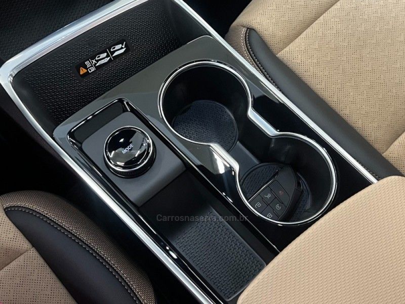 CHEVROLET EQUINOX 1.5 ACTIV 16V 2025/2026 ÓTIMA CAR FLORES DA CUNHA / Carros no Vale