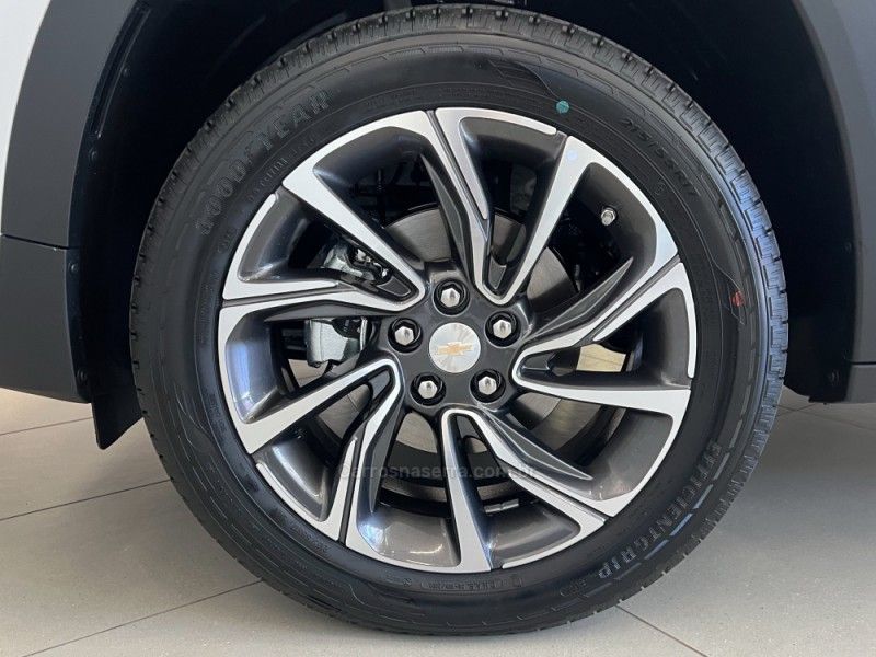 CHEVROLET TRACKER 1.2 12V PREMIER TURBO 2025/2026 ÓTIMA CAR FLORES DA CUNHA / Carros no Vale