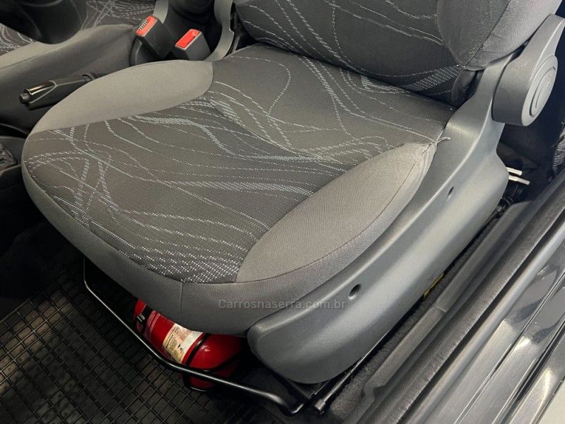 FIAT STRADA 1.4 MPI WORKING CS 8V 2014/2014 ÓTIMA CAR FLORES DA CUNHA / Carros no Vale