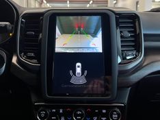 FIAT TORO 2.0 16V TURBO RANCH 4X4 AUTOMÁTICO 2025/2026 ÓTIMA CAR FLORES DA CUNHA / Carros no Vale