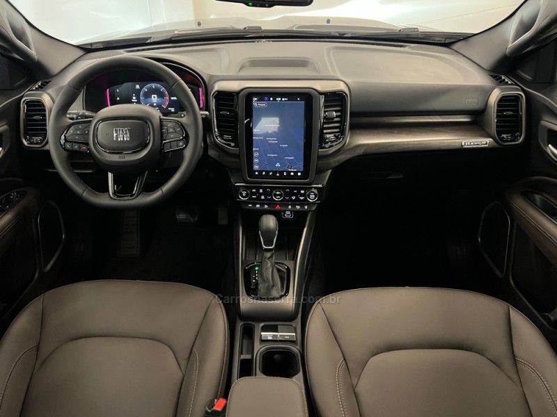 FIAT TORO 2.0 16V TURBO RANCH 4X4 AUTOMÁTICO 2025/2026 ÓTIMA CAR FLORES DA CUNHA / Carros no Vale