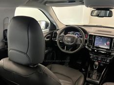 FIAT TORO 2.2 16V TURBO VOLCANO 2025/2026 ÓTIMA CAR FLORES DA CUNHA / Carros no Vale