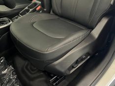 FIAT TORO 2.2 16V TURBO VOLCANO 2025/2026 ÓTIMA CAR FLORES DA CUNHA / Carros no Vale