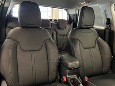 FIAT TORO 2.2 16V TURBO VOLCANO 2025/2026 ÓTIMA CAR FLORES DA CUNHA / Carros no Vale