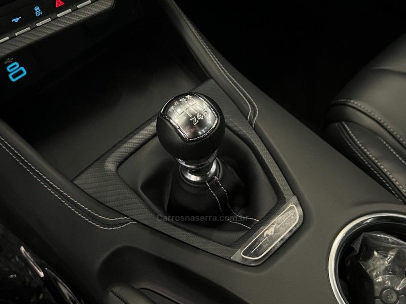 FORD MUSTANG 5.0 GT V8 2025/2025 ÓTIMA CAR FLORES DA CUNHA / Carros no Vale