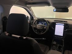 FORD RANGER 3.0 V6 LIMITED PLUS CD TURBO 4X4 2024/2024 ÓTIMA CAR FLORES DA CUNHA / Carros no Vale