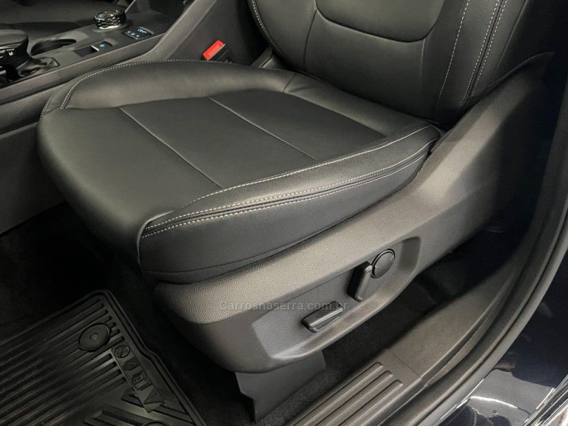 FORD RANGER 3.0 V6 LIMITED PLUS CD TURBO 4X4 2025/2026 ÓTIMA CAR FLORES DA CUNHA / Carros no Vale