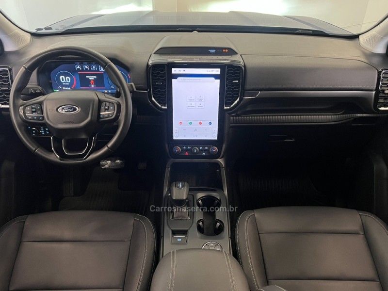 FORD RANGER 3.0 V6 LIMITED PLUS CD TURBO 4X4 2024/2024 ÓTIMA CAR FLORES DA CUNHA / Carros no Vale