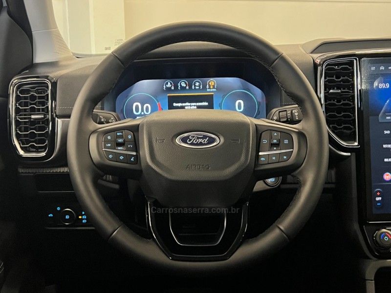 FORD RANGER 3.0 V6 LIMITED PLUS CD TURBO 4X4 2025/2026 ÓTIMA CAR FLORES DA CUNHA / Carros no Vale