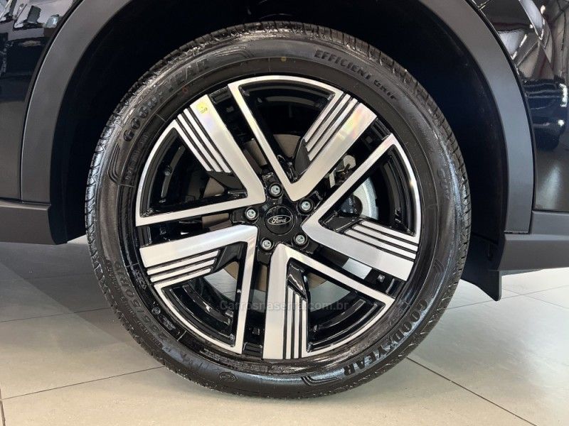 FORD TERRITORY 1.5 GTDI ECOBOOST TITANIUM 16V 2025/2026 ÓTIMA CAR FLORES DA CUNHA / Carros no Vale