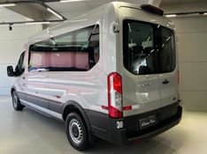 FORD TRANSIT 2.2 PASSAGEIRO TURBO 3P 2022/2023 ÓTIMA CAR FLORES DA CUNHA / Carros no Vale