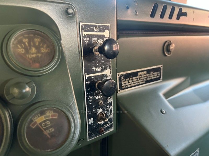 HUMMER AM 6.2 4X4 OPEN TOP TURBO 16V 1986/1986 ÓTIMA CAR FLORES DA CUNHA / Carros no Vale