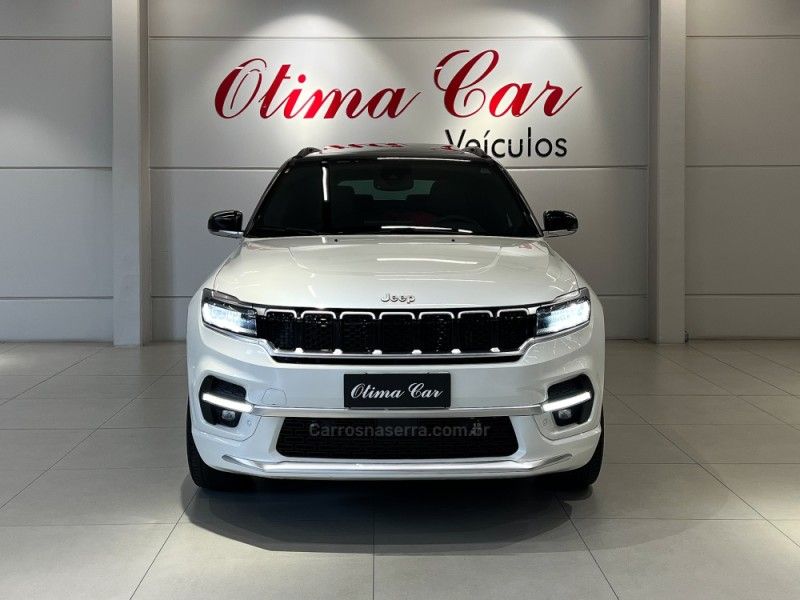 JEEP COMMANDER 1.3 OVERLAND T270 16V 4X2 TURBO 2022/2022 ÓTIMA CAR FLORES DA CUNHA / Carros no Vale