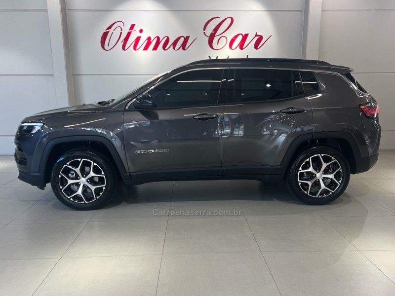 JEEP COMPASS 1.3 LONGITUDE T270 16V TURBO 2025/2026 ÓTIMA CAR FLORES DA CUNHA / Carros no Vale