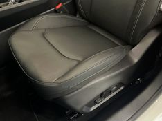 JEEP COMPASS 1.3 SERIE S T270 16V TURBO 2025/2026 ÓTIMA CAR FLORES DA CUNHA / Carros no Vale