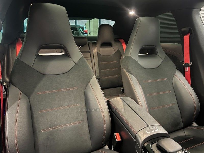 MERCEDES-BENZ CLA 35 AMG 2.0 TURBO 2022/2023 ÓTIMA CAR FLORES DA CUNHA / Carros no Vale