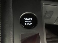 NISSAN KICKS 1.0 EXCLUSIVE TURBO 2025/2026 ÓTIMA CAR FLORES DA CUNHA / Carros no Vale