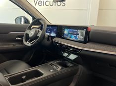 NISSAN KICKS 1.0 PLATINUM TURBO 2025/2026 ÓTIMA CAR FLORES DA CUNHA / Carros no Vale