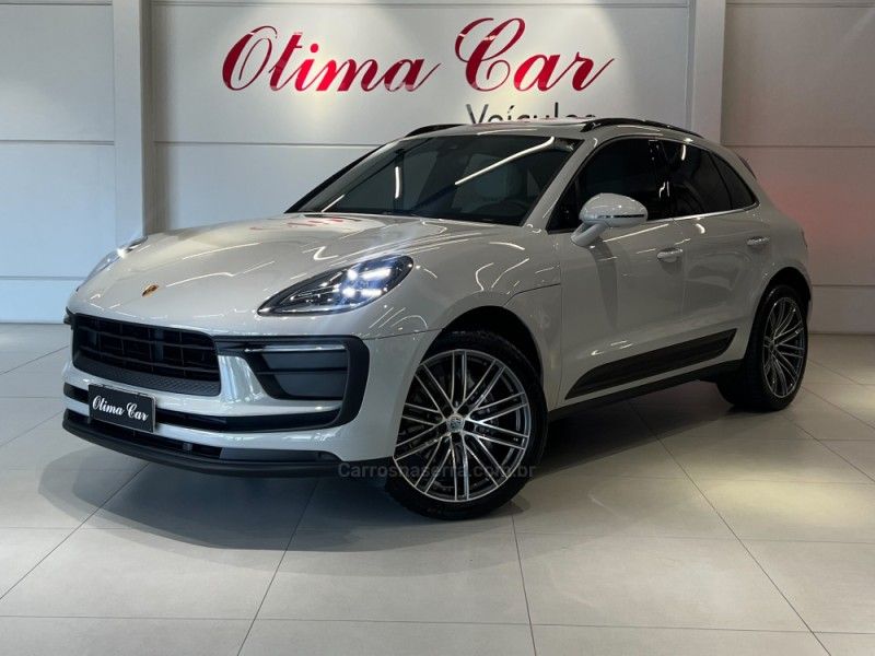 PORSCHE MACAN 2.0 16V 2022/2023 ÓTIMA CAR FLORES DA CUNHA / Carros no Vale
