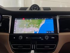 PORSCHE MACAN 2.0 16V 2024/2024 ÓTIMA CAR FLORES DA CUNHA / Carros no Vale