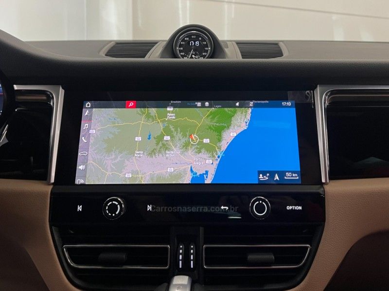 PORSCHE MACAN 2.0 16V 2024/2024 ÓTIMA CAR FLORES DA CUNHA / Carros no Vale