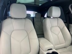 PORSCHE MACAN 2.0 16V 2022/2023 ÓTIMA CAR FLORES DA CUNHA / Carros no Vale