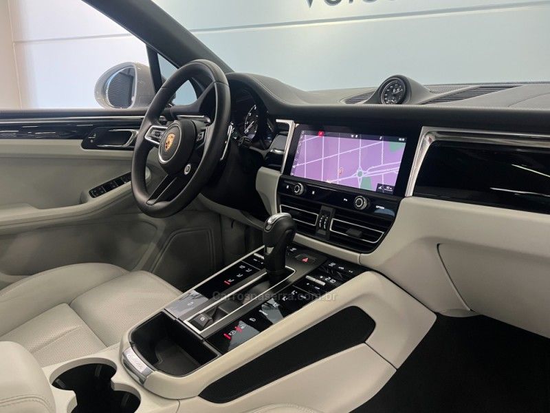 PORSCHE MACAN 2.0 16V 2022/2023 ÓTIMA CAR FLORES DA CUNHA / Carros no Vale