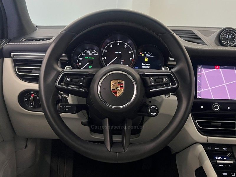 PORSCHE MACAN 2.0 16V 2022/2023 ÓTIMA CAR FLORES DA CUNHA / Carros no Vale