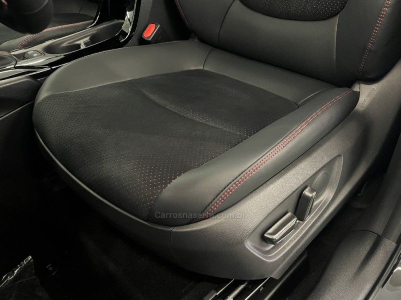 TOYOTA COROLLA 2.0 CROSS GR-S 16V 2026/2026 ÓTIMA CAR FLORES DA CUNHA / Carros no Vale