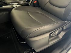 TOYOTA COROLLA 2.0 CROSS XRE 16V 2026/2026 ÓTIMA CAR FLORES DA CUNHA / Carros no Vale