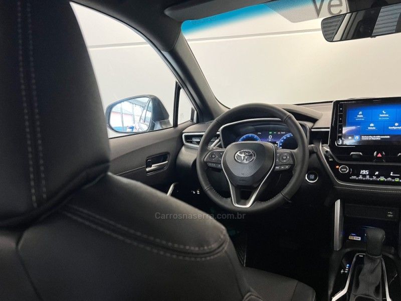 TOYOTA COROLLA 2.0 CROSS XRE 16V 2026/2026 ÓTIMA CAR FLORES DA CUNHA / Carros no Vale
