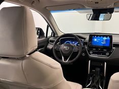 TOYOTA COROLLA 2.0 CROSS XRX 16V 2026/2026 ÓTIMA CAR FLORES DA CUNHA / Carros no Vale