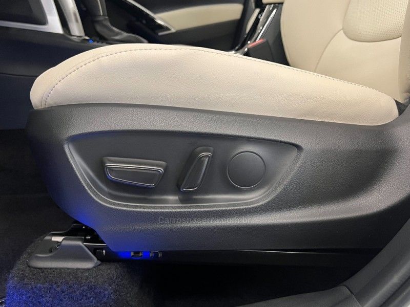 TOYOTA COROLLA 2.0 CROSS XRX 16V 2026/2026 ÓTIMA CAR FLORES DA CUNHA / Carros no Vale