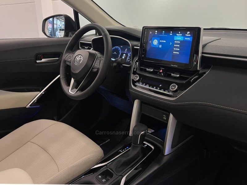 TOYOTA COROLLA 2.0 CROSS XRX 16V 2026/2026 ÓTIMA CAR FLORES DA CUNHA / Carros no Vale