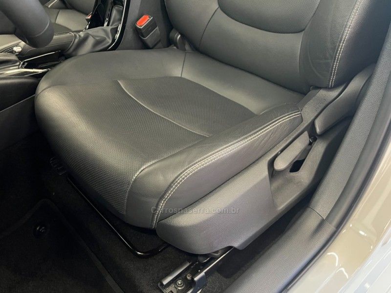 TOYOTA COROLLA 2.0 XEI 16V 2025/2025 ÓTIMA CAR FLORES DA CUNHA / Carros no Vale