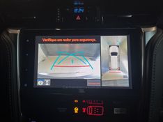 TOYOTA HILUX SW4 2.8 4X4 SRX PLATINUM TURBO 7 LUGARES 2024/2024 ÓTIMA CAR FLORES DA CUNHA / Carros no Vale