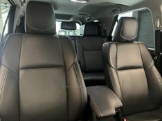 TOYOTA HILUX SW4 2.8 4X4 SRX PLATINUM TURBO 7 LUGARES 2024/2024 ÓTIMA CAR FLORES DA CUNHA / Carros no Vale