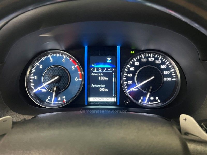 TOYOTA HILUX SW4 2.8 4X4 SRX PLATINUM TURBO 7 LUGARES 2024/2024 ÓTIMA CAR FLORES DA CUNHA / Carros no Vale