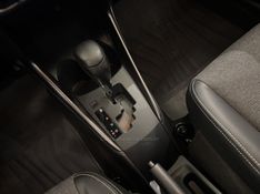 TOYOTA YARIS 1.5 XS CONNECT 16V 2024/2025 ÓTIMA CAR FLORES DA CUNHA / Carros no Vale