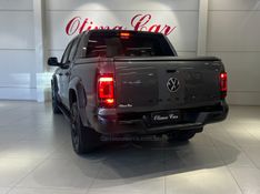 VOLKSWAGEN AMAROK 3.0 V6 EXTREME CD 4X4 AUTOMÁTICO 2024/2025 ÓTIMA CAR FLORES DA CUNHA / Carros no Vale