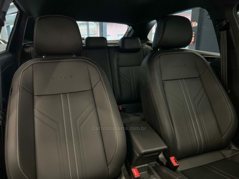 VOLKSWAGEN NIVUS 1.0 TSI HIGHLINE 2025/2026 ÓTIMA CAR FLORES DA CUNHA / Carros no Vale