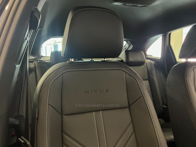 VOLKSWAGEN NIVUS 1.0 TSI HIGHLINE 2025/2026 ÓTIMA CAR FLORES DA CUNHA / Carros no Vale