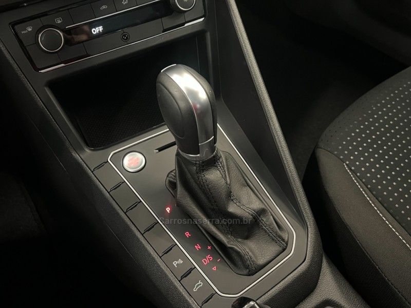 VOLKSWAGEN POLO 1.0 200 TSI COMFORTLINE 2019/2020 ÓTIMA CAR FLORES DA CUNHA / Carros no Vale