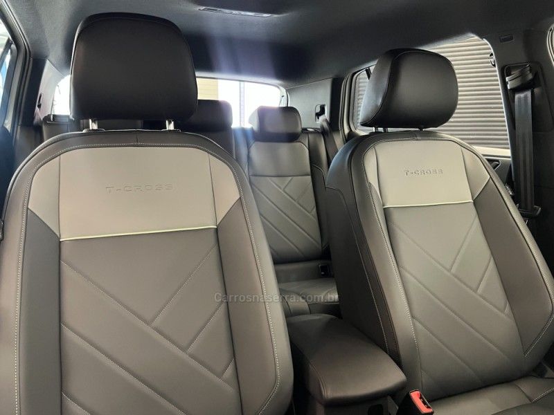 VOLKSWAGEN T-CROSS 1.0 COMFORTLINE TSI 2025/2026 ÓTIMA CAR FLORES DA CUNHA / Carros no Vale