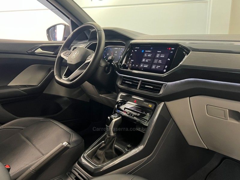 VOLKSWAGEN T-CROSS 1.4 HIGHLINE TSI 16V 2024/2024 ÓTIMA CAR FLORES DA CUNHA / Carros no Vale