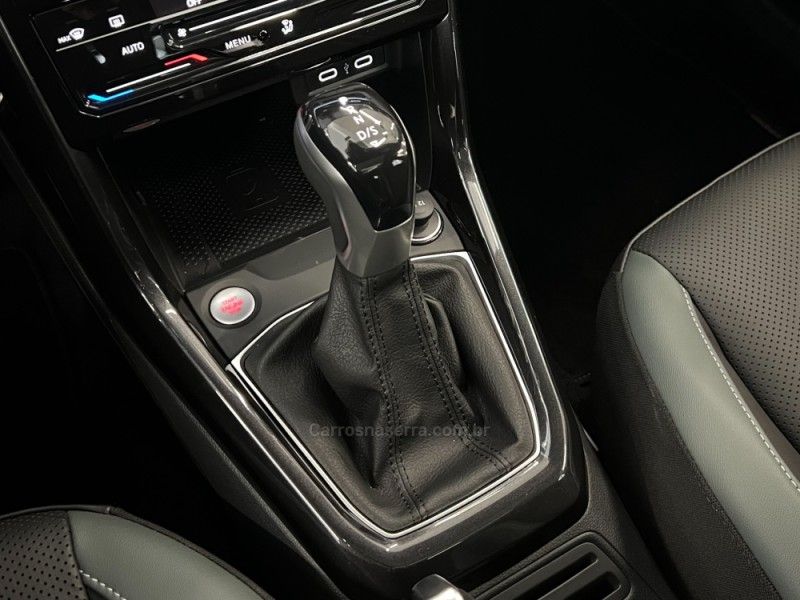 VOLKSWAGEN T-CROSS 1.4 TSI EXTREME 16V 2025/2026 ÓTIMA CAR FLORES DA CUNHA / Carros no Vale