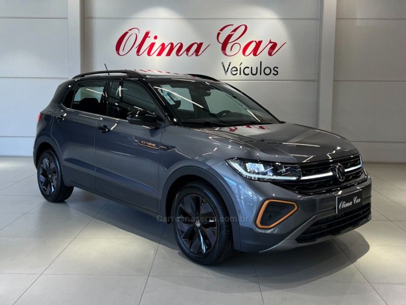 VOLKSWAGEN T-CROSS 1.4 TSI EXTREME 16V 2025/2026 ÓTIMA CAR FLORES DA CUNHA / Carros no Vale