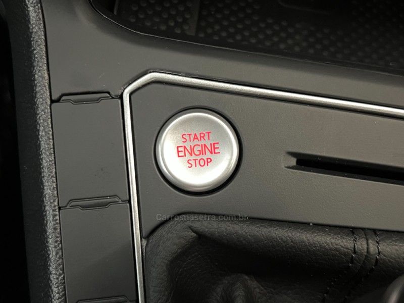 VOLKSWAGEN VIRTUS 1.0 200 TSI HIGHLINE 2025/2026 ÓTIMA CAR FLORES DA CUNHA / Carros no Vale