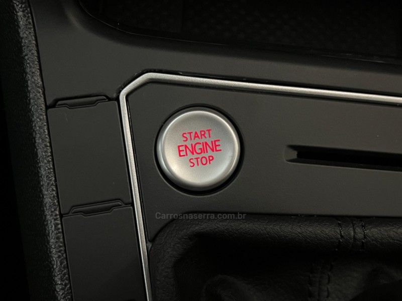 VOLKSWAGEN VIRTUS 1.0 200 TSI HIGHLINE 2025/2026 ÓTIMA CAR FLORES DA CUNHA / Carros no Vale