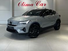 VOLVO EC40 BLACK EDITION ULTRA P8 ELÉTRICO 2025/2026 ÓTIMA CAR FLORES DA CUNHA / Carros no Vale